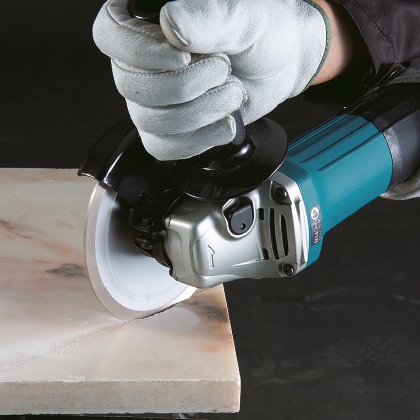Makita Angle Grinder Electric GA5030R Compact 125mm Adjustable Guard 720W - Image 3