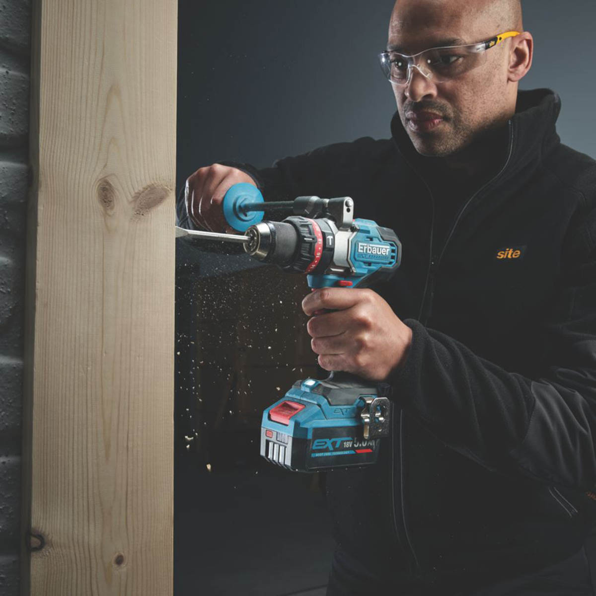 Erbauer Combi Drill 18V 2x5.0Ah Li-Ion ERI1107COM Brushless Compact Lightweight - Image 5