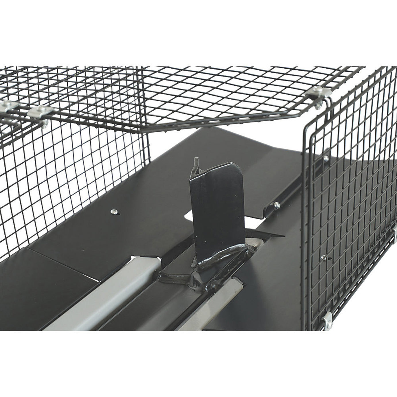 Titan Corded Electric Log Splitter Brushless 37cm 1.5kW For Residential Use - Image 4