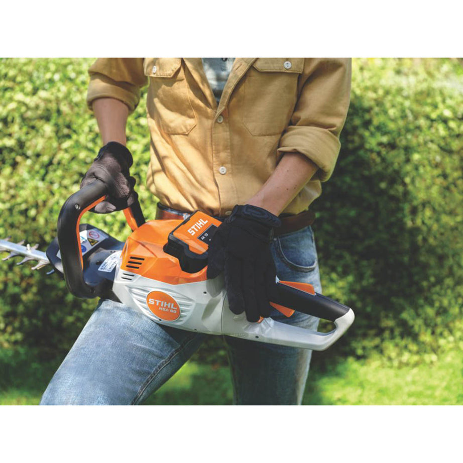 STIHL Garden Tool Battery 36V Li-Ion AK 10 System 72Wh Low Battery Indicator - Image 4