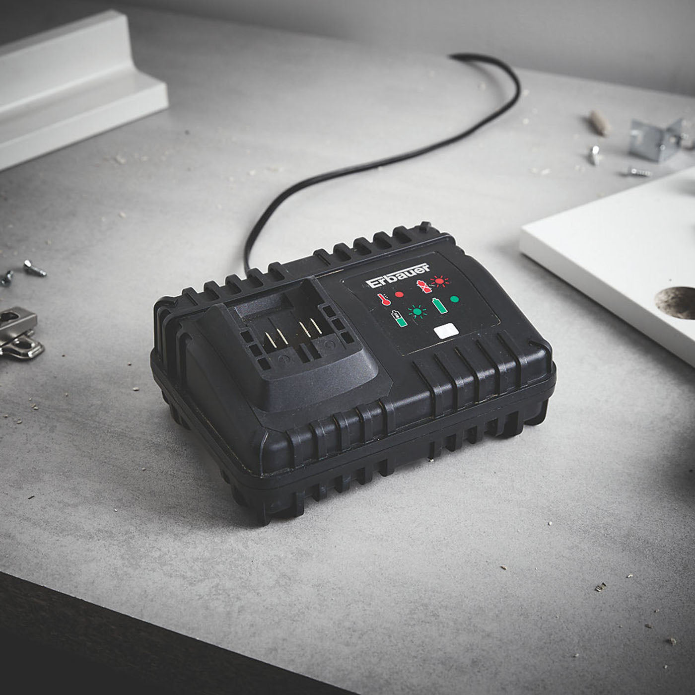 Erbauer Fast Charger EBFC12-Li Compatible With Erbauer EXT 12V Tools 240 V - Image 2