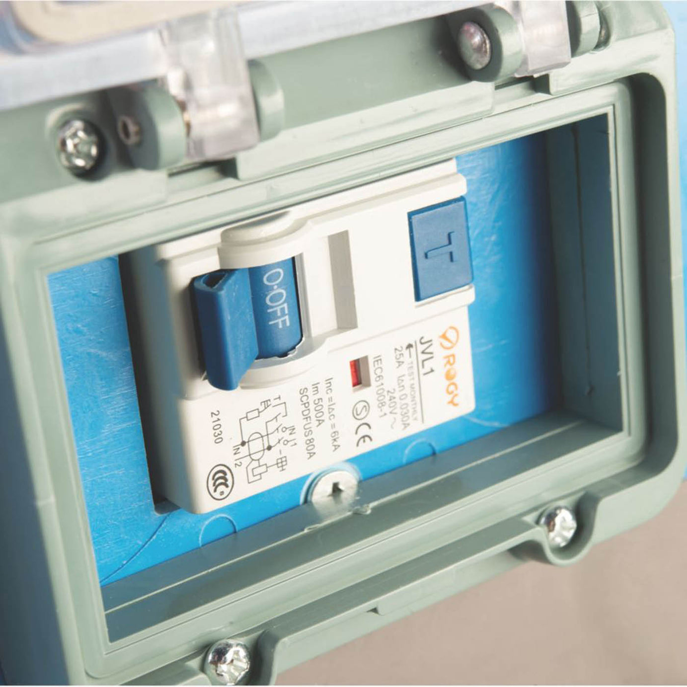 Defender Earth Leakage Unit Passive 40A 1-Gang Blue Switched Lightweight 230V - Image 4