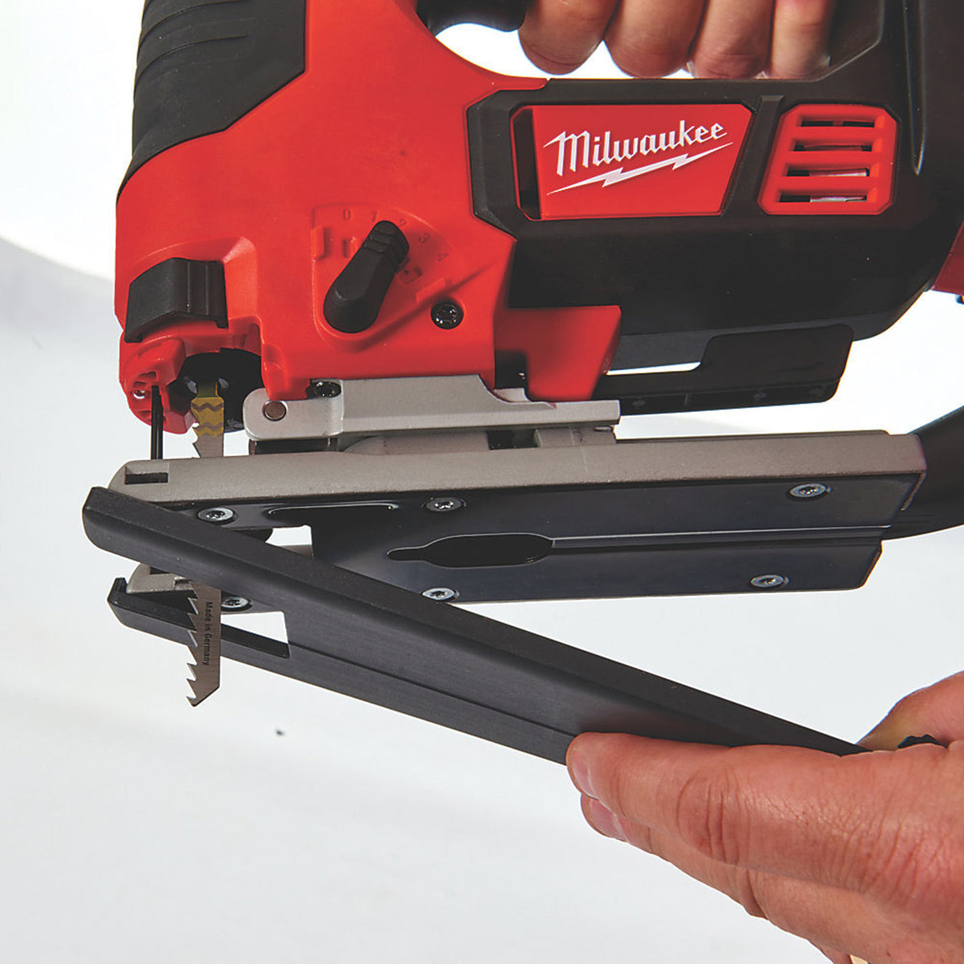 Milwauke Cordless Jigsaw M18 BJS-402C Li-Ion 4.0 Ah RedLithium Heavy Duty Box - Image 4