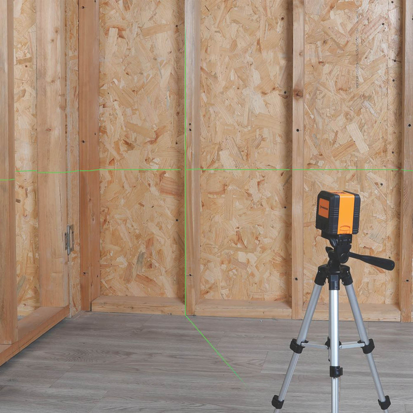 Magnusson  Green Self-Levelling Cross-Line Laser Level with Tripod - Image 4