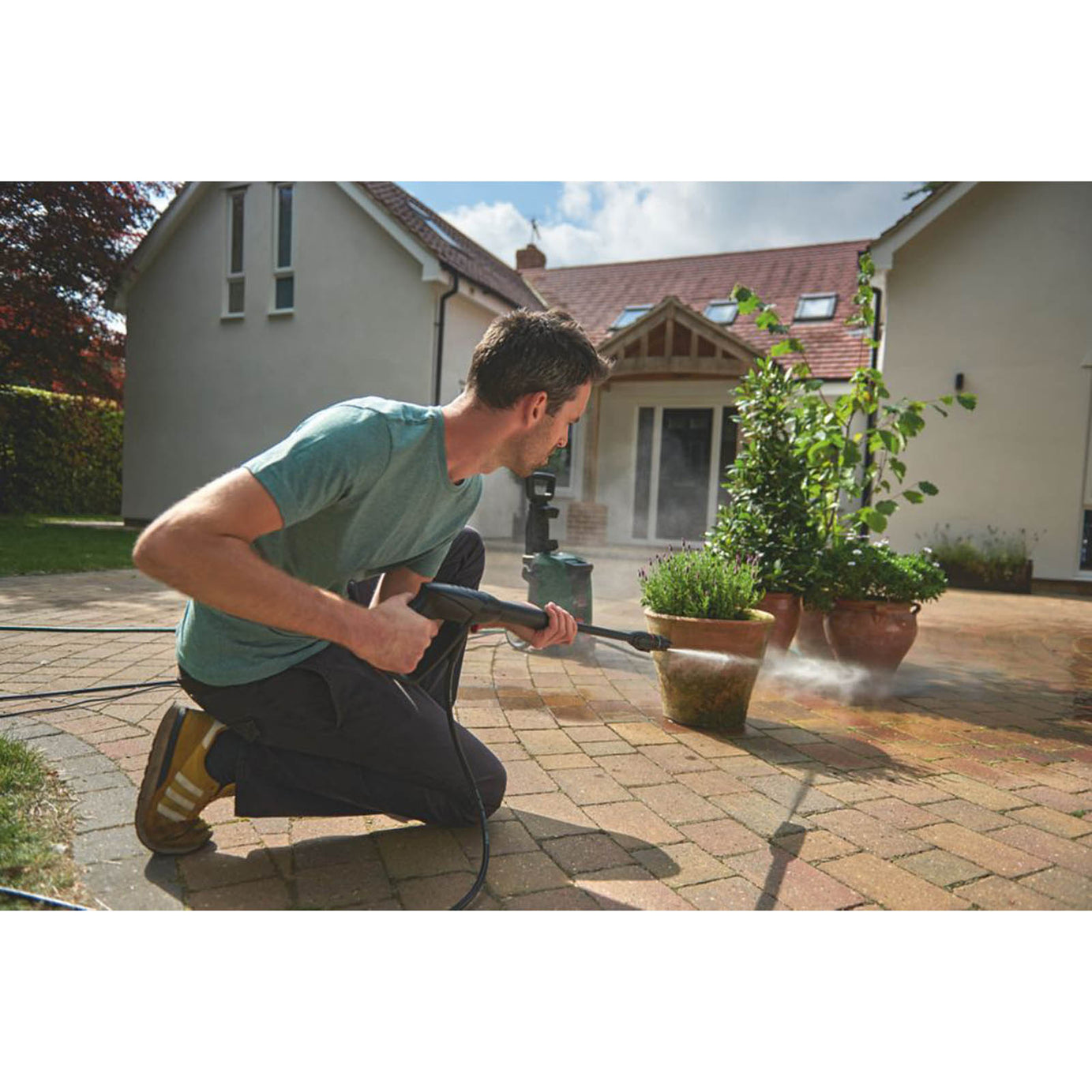 Bosch Pressure Washer Electric 1.9kW UniversalAquatak Car Home Jet Wash Cleaner - Image 5