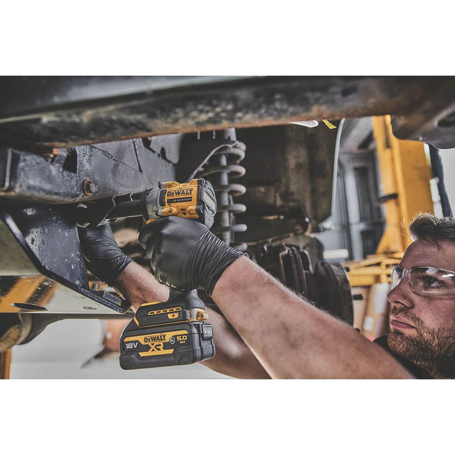 DeWalt  Impact Wrench Cordless 18V Li-Ion DCF921N-XJ Brushless Compact Body Only - Image 5