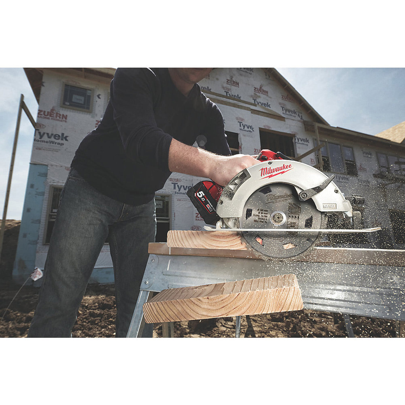 Milwaukee Circular Saw Cordless 18V 2x5.0Ah Li-Ion M18BLCS66502X 190mm Brushless - Image 5
