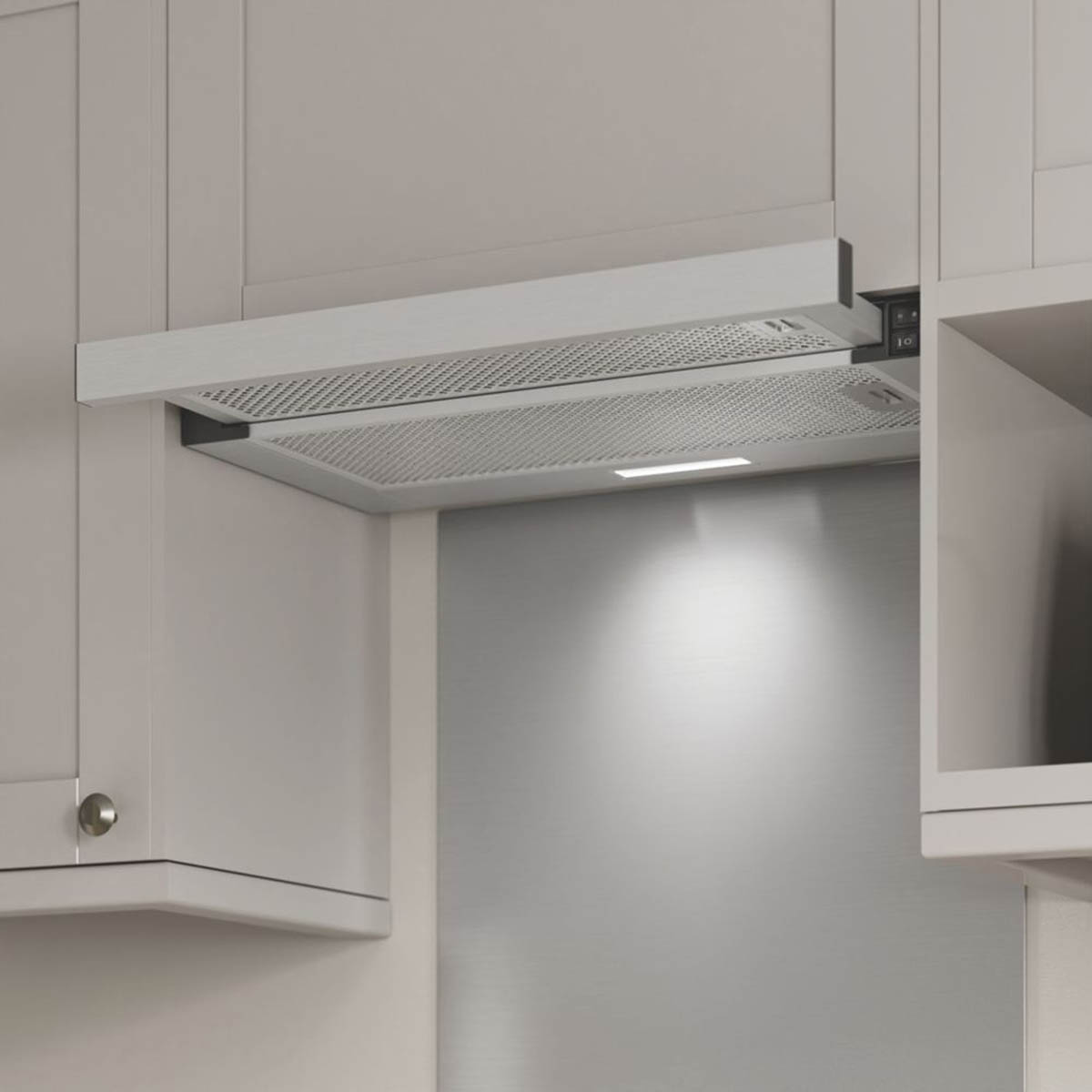 Essentials Cooker Hood Telescopic Stainless Steel Kitchen Extractor 598mm - Image 3