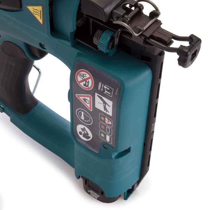 Makita Gas Nail Gun Cordless GF600SE 2nd Fix Nailer Soft Grip Li-ion 1Ah 7.2V - Image 2