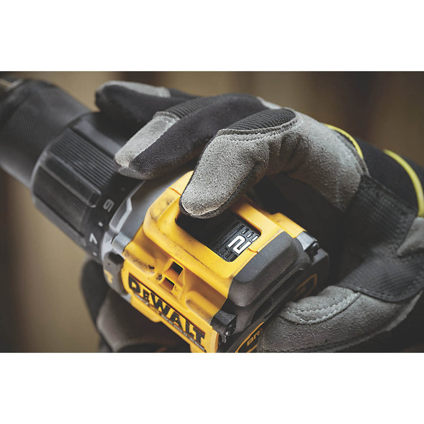 DEWALT Combi Drill Cordless DCD789P2T-GB Brushless 18V Li-Ion XR Body Only - Image 3